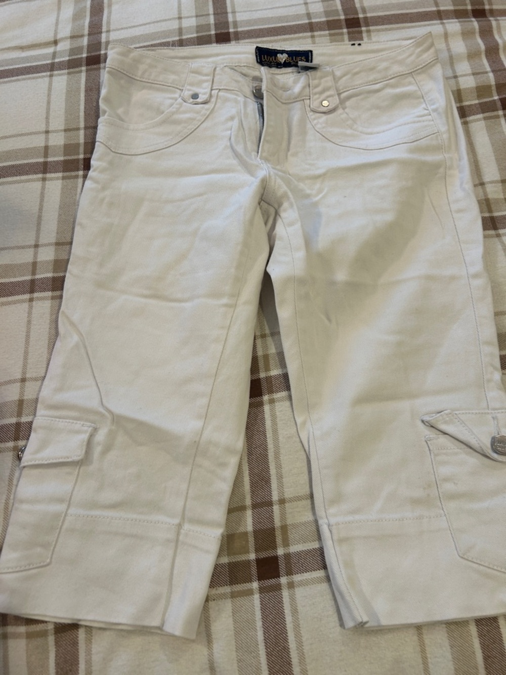 White Cropped Cargo Jeans -